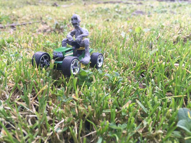 Illustration for article titled The Lawnmower Man